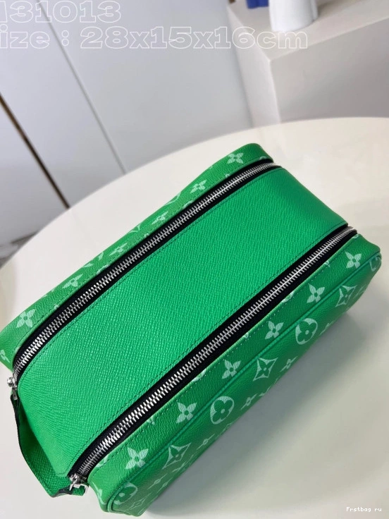 Frstbag ru -28*15*16.5CM KIT VUITTON LOUIS DOPP 0804